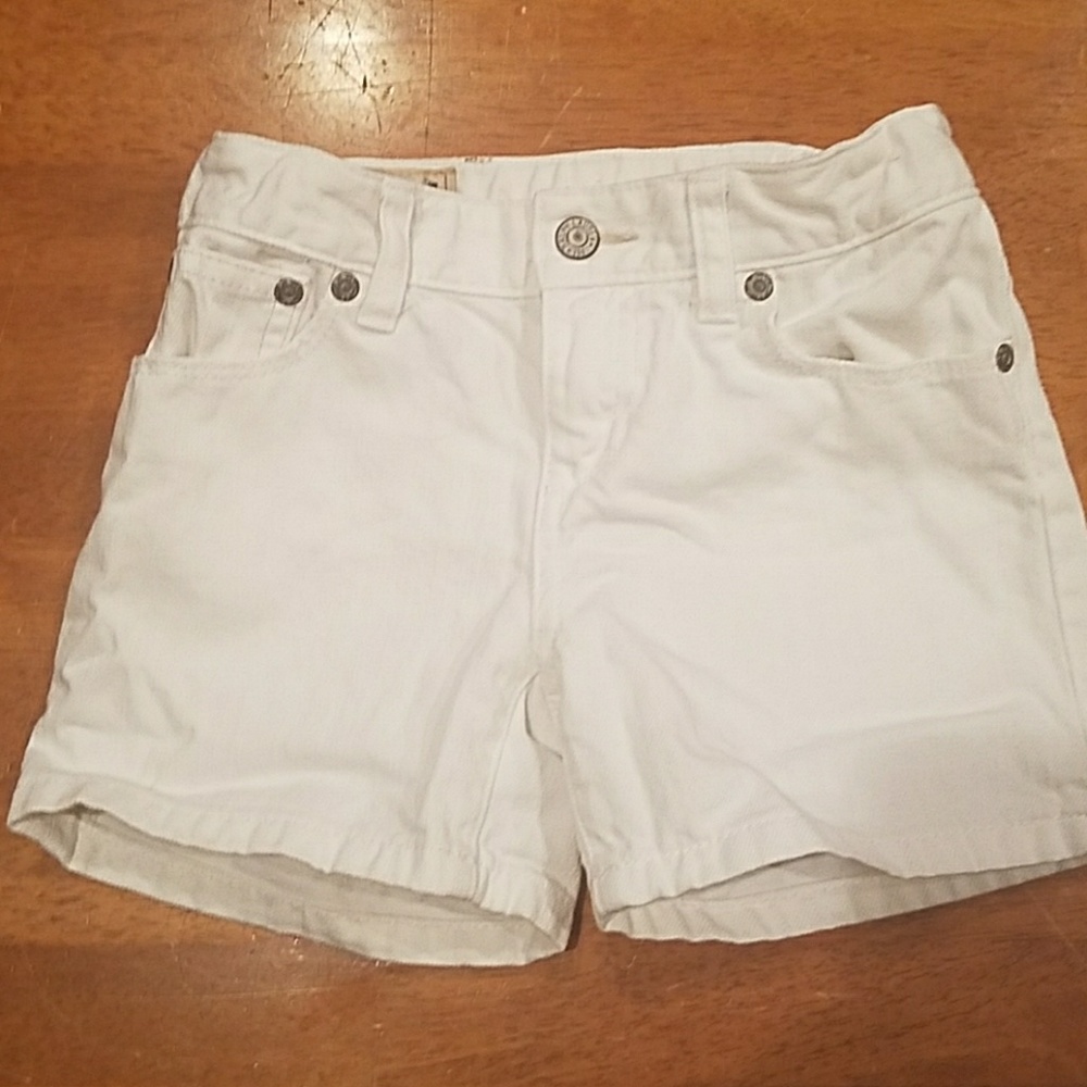 🌺Little girls white jean shorts.🌺 5 for $20